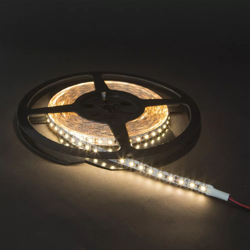 BANDA LED DE EXTERIOR 9.6W/M LUMINA CALDA 3000K IP65 12V 5M/ROLA
